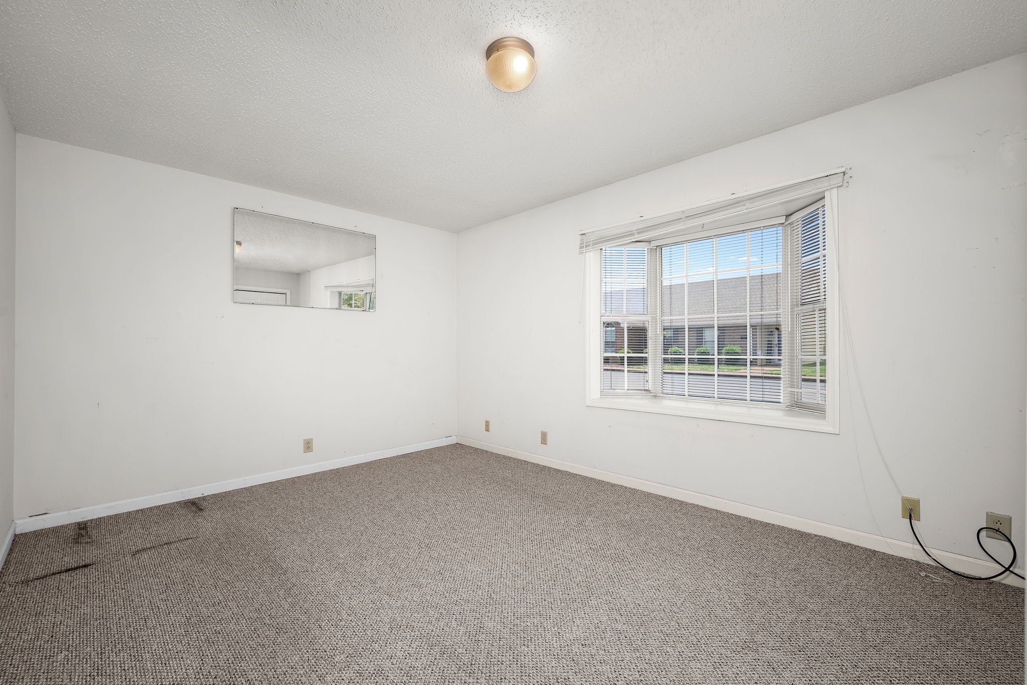 773 E Northfield Blvd