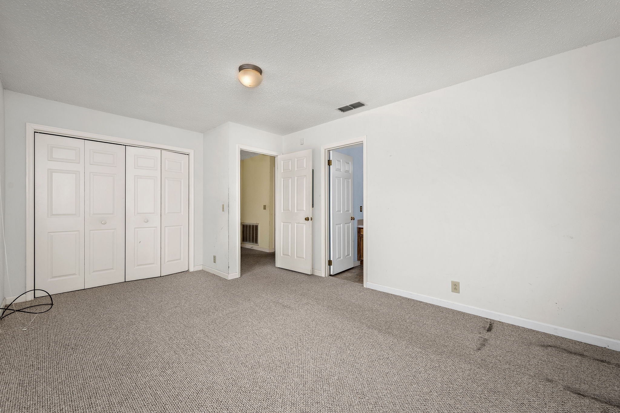 773 E Northfield Blvd