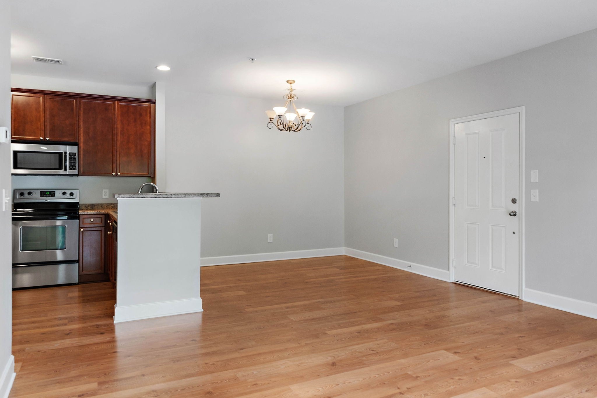 8221 Lenox Creekside Dr 10