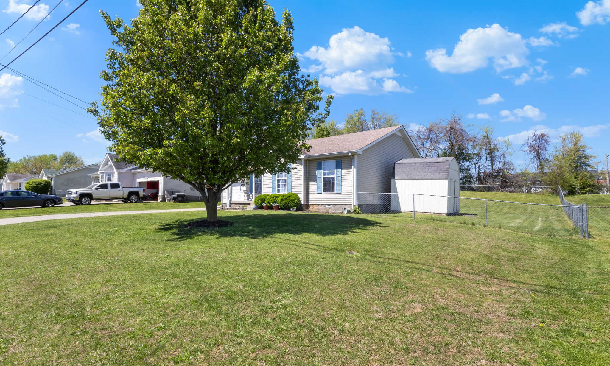 231 Golden Pond Ave
