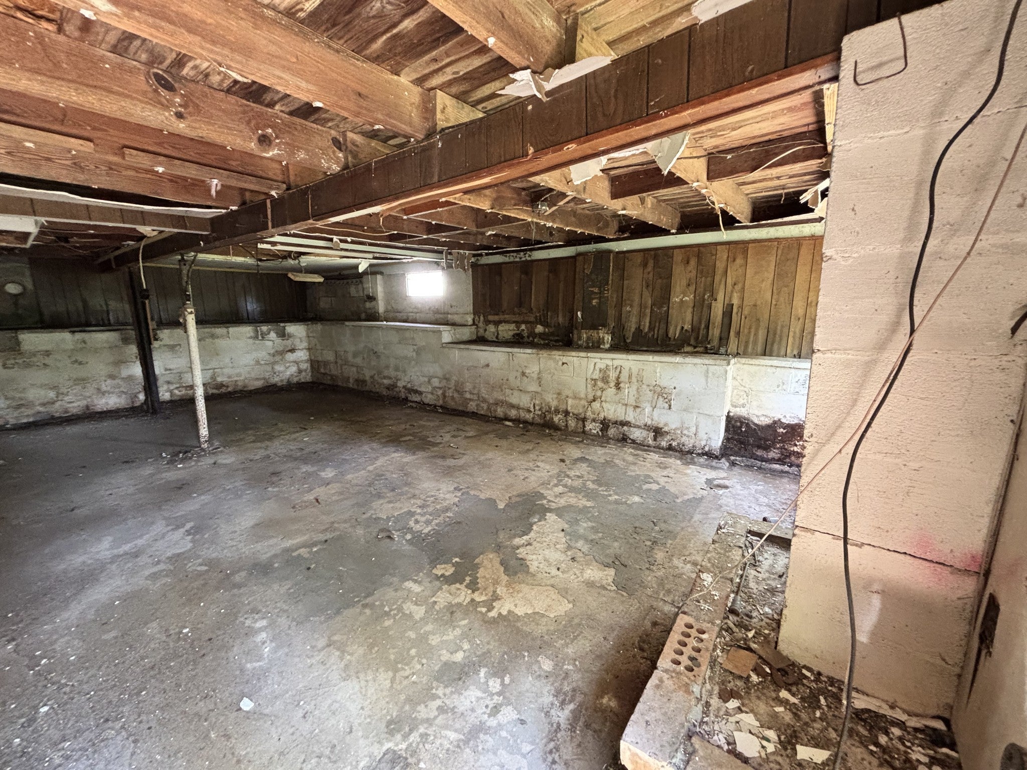 215 McClellan Ave