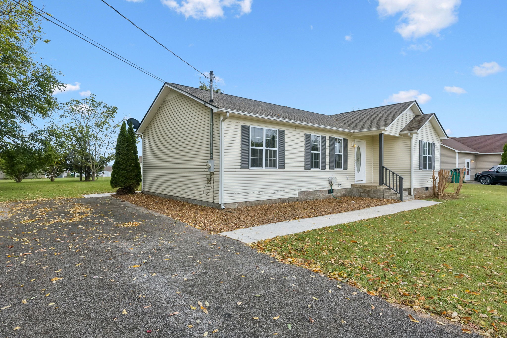 286 Strawberry Dr