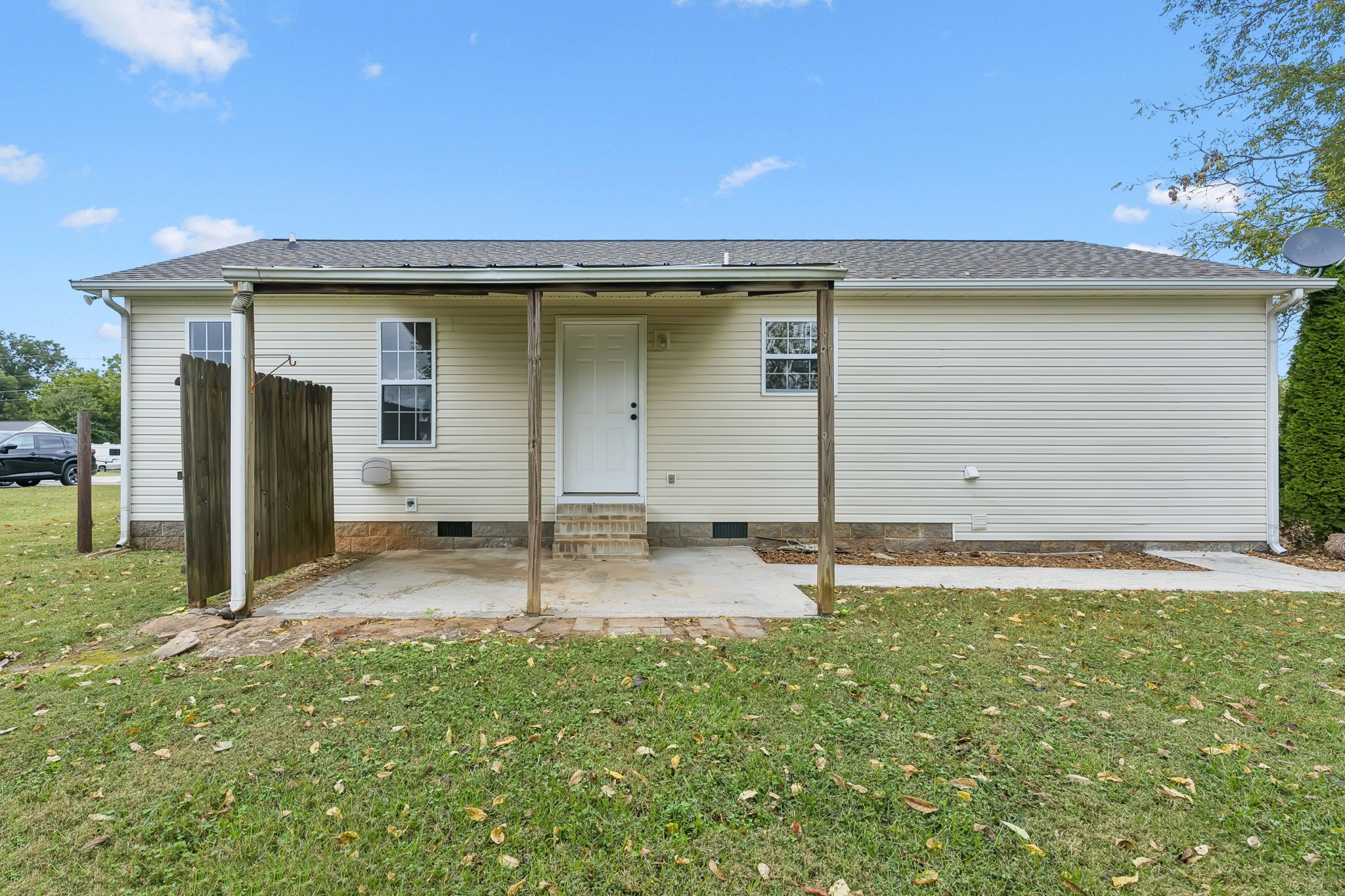 286 Strawberry Dr