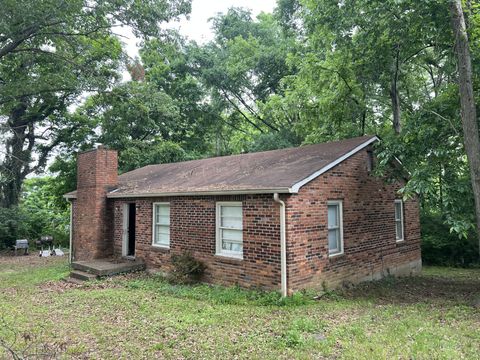 152 Lakeview Dr Mount Juliet TN 37122