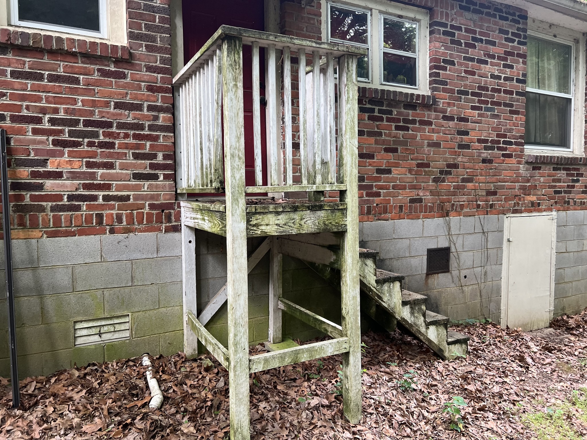 152 Lakeview Dr