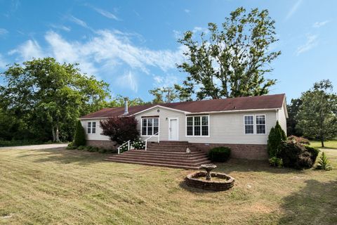 960 Harsh Ln Castalian Springs TN 37031