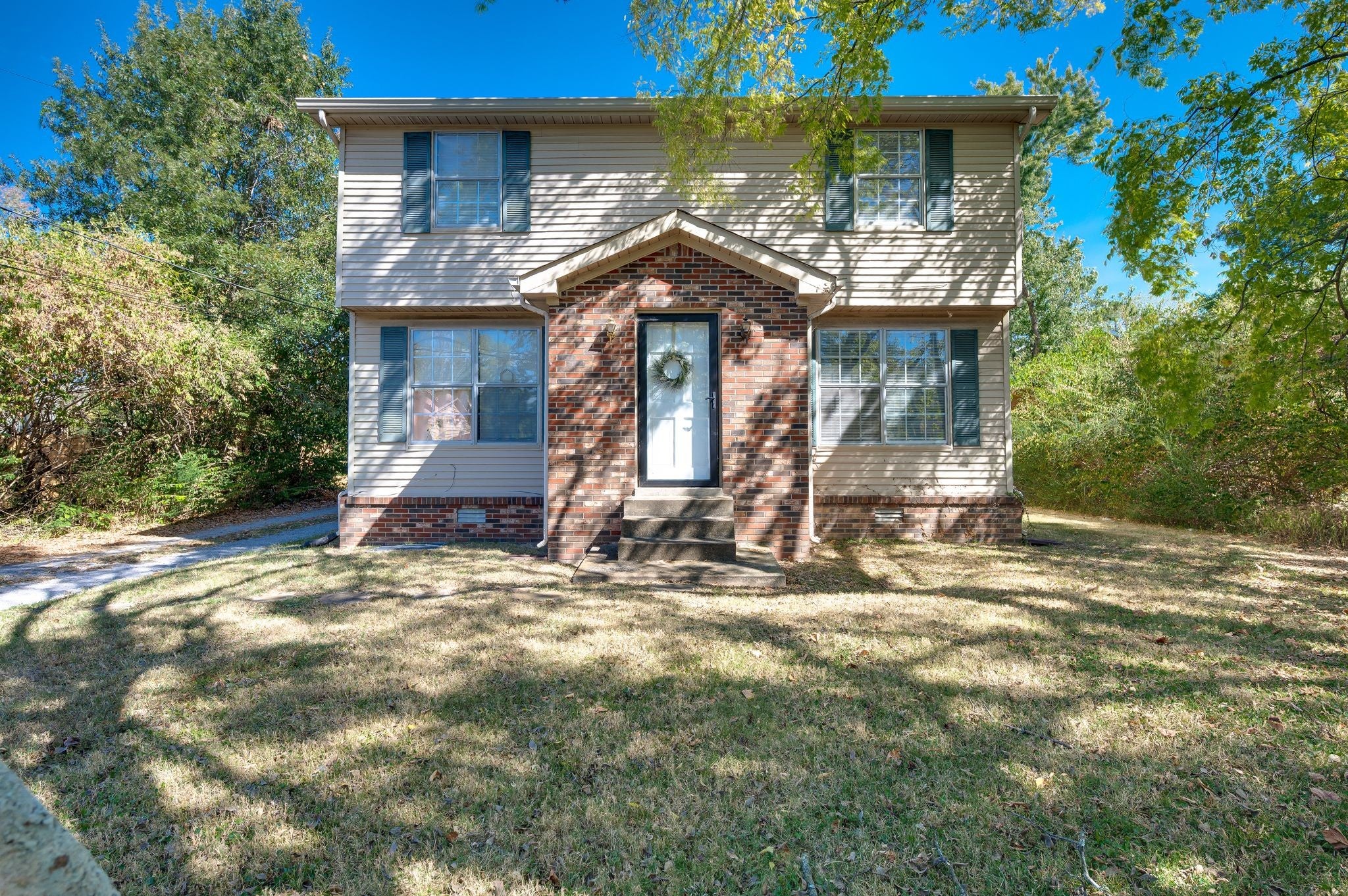 7480 Harrow Dr