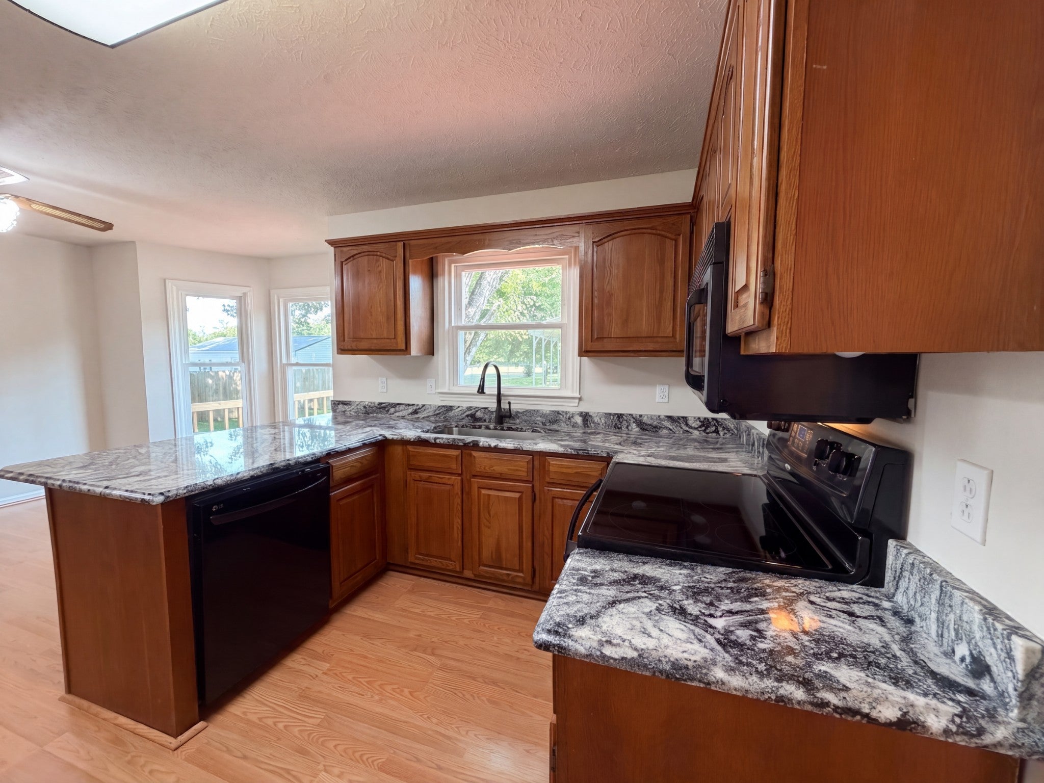 953 Pleasant Run Rd
