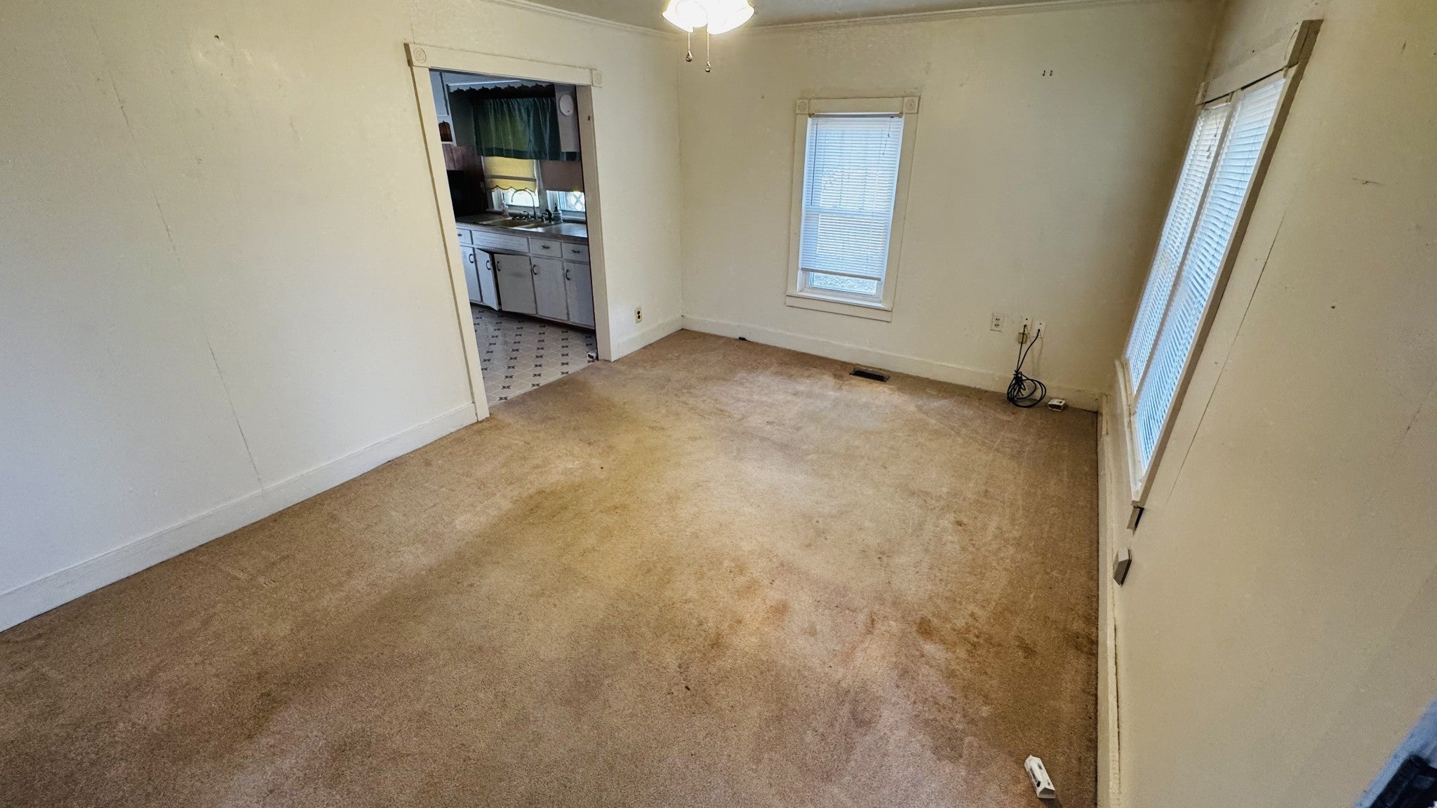 1210 Garton Rd