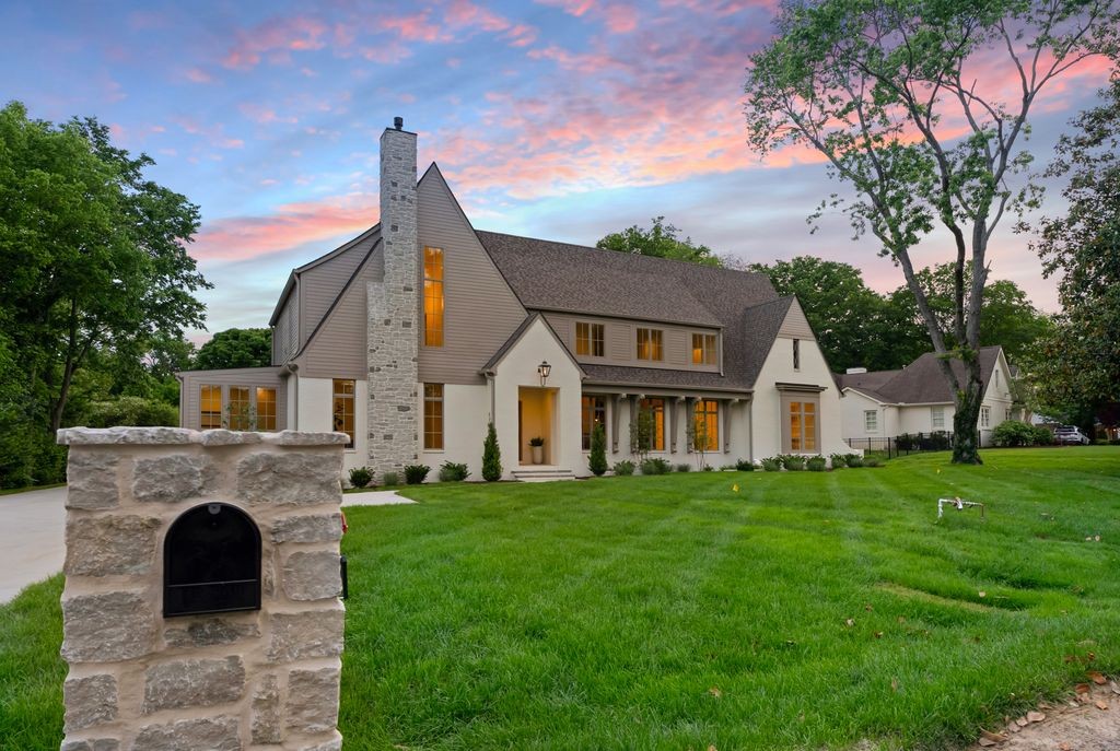 111 Keyway Dr