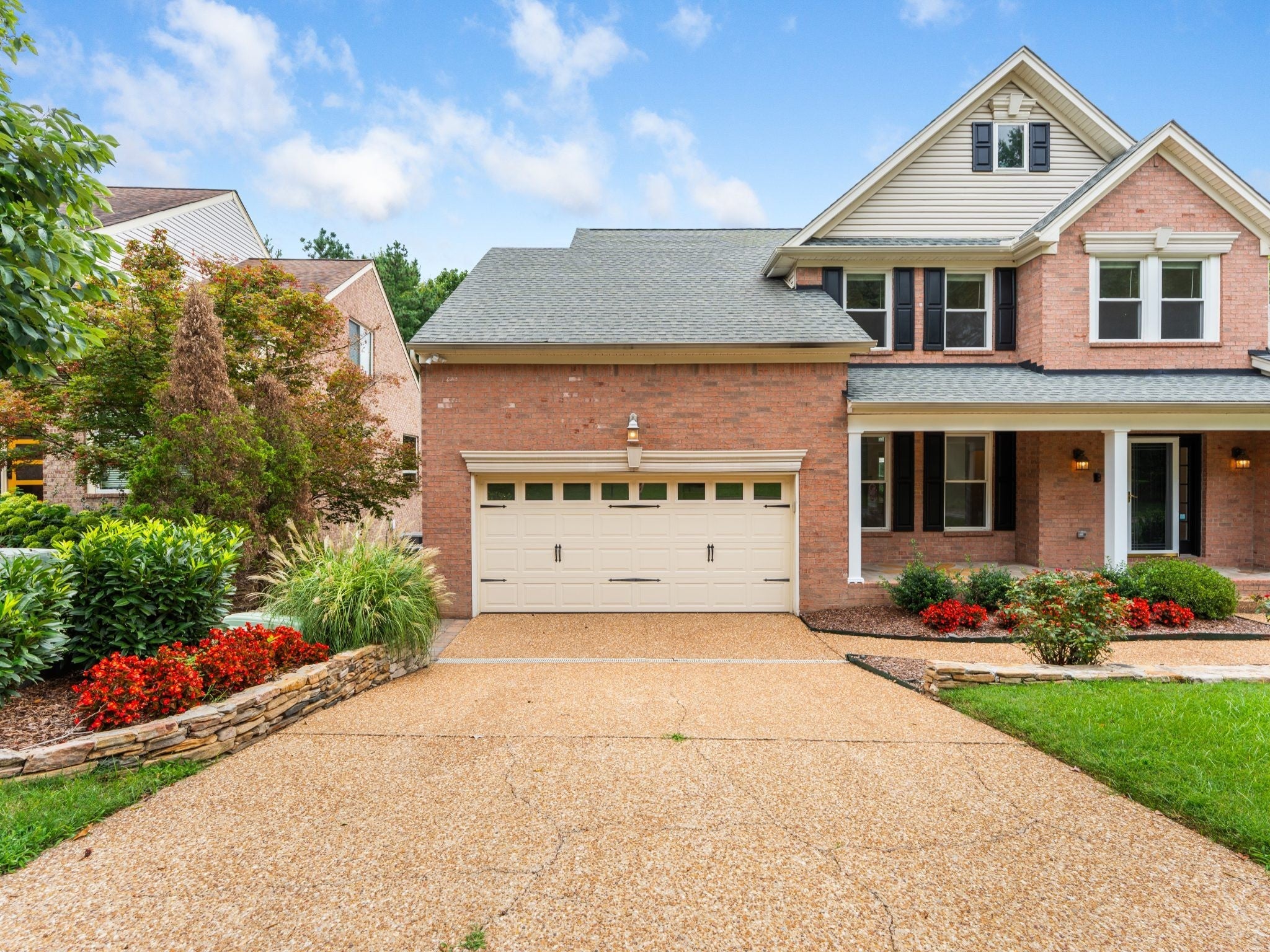 5208 Cochran Dr