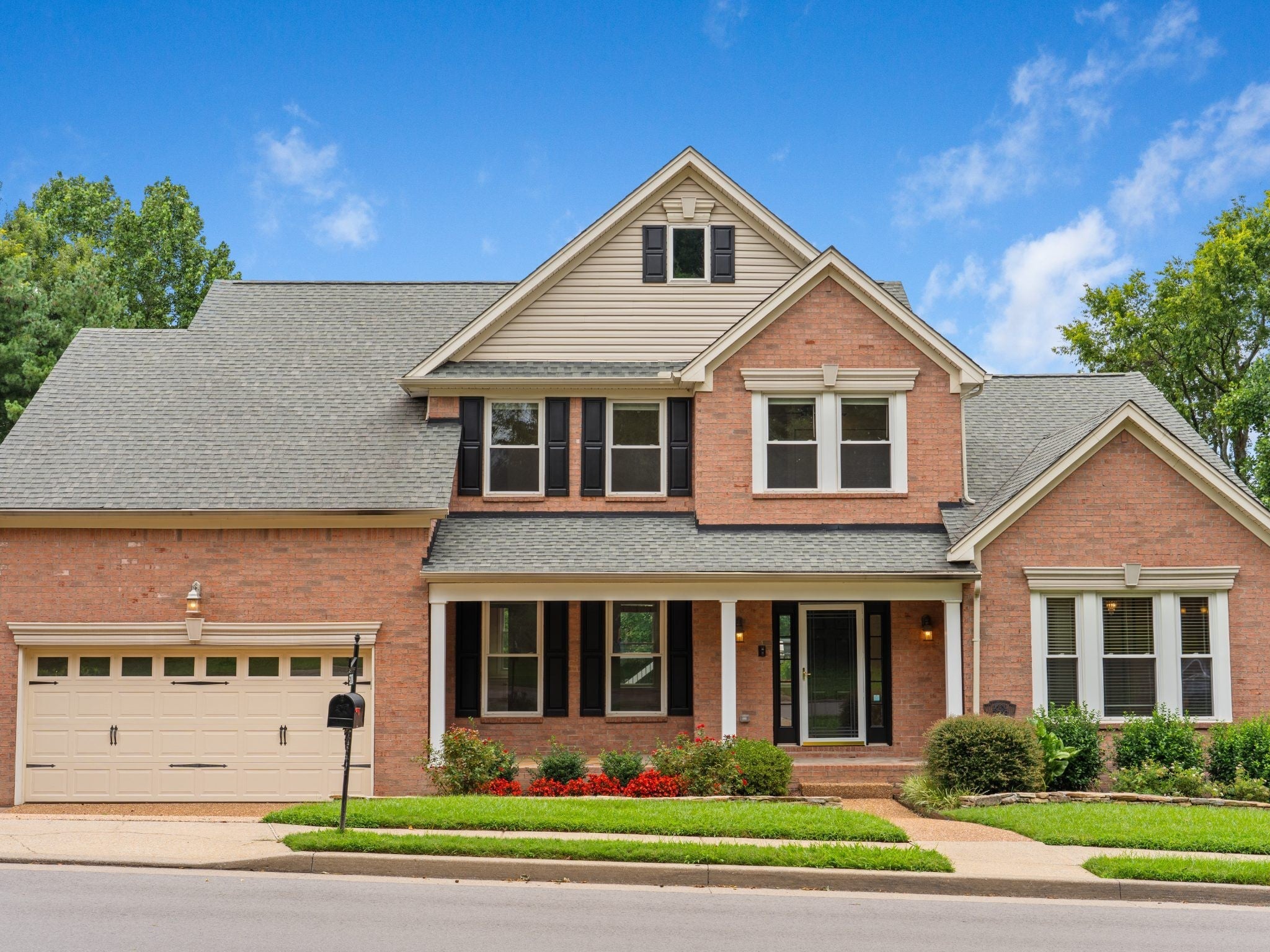 5208 Cochran Dr