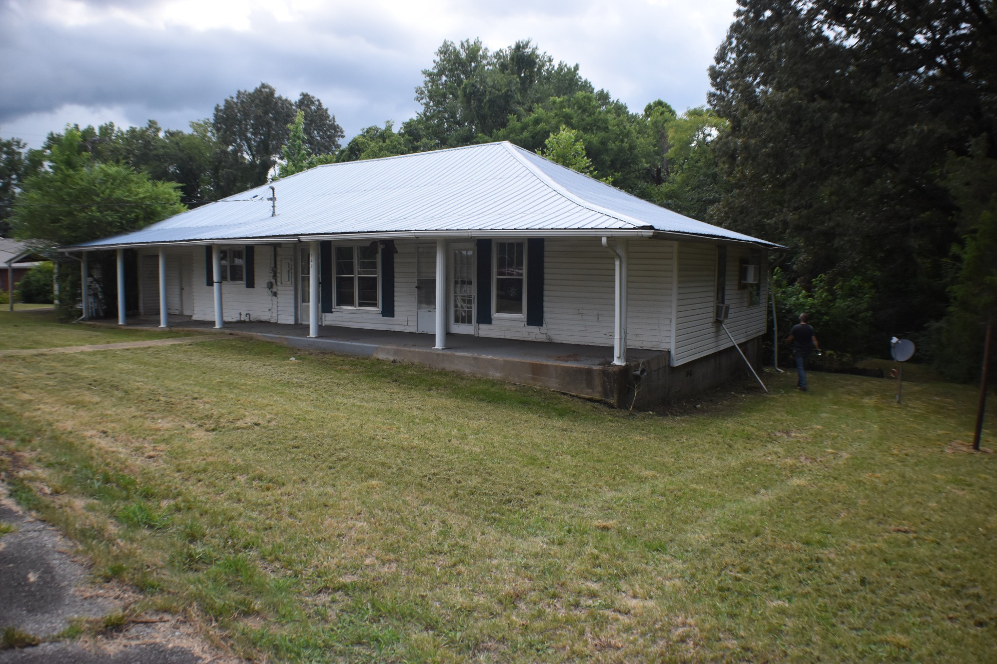 141 Maple St