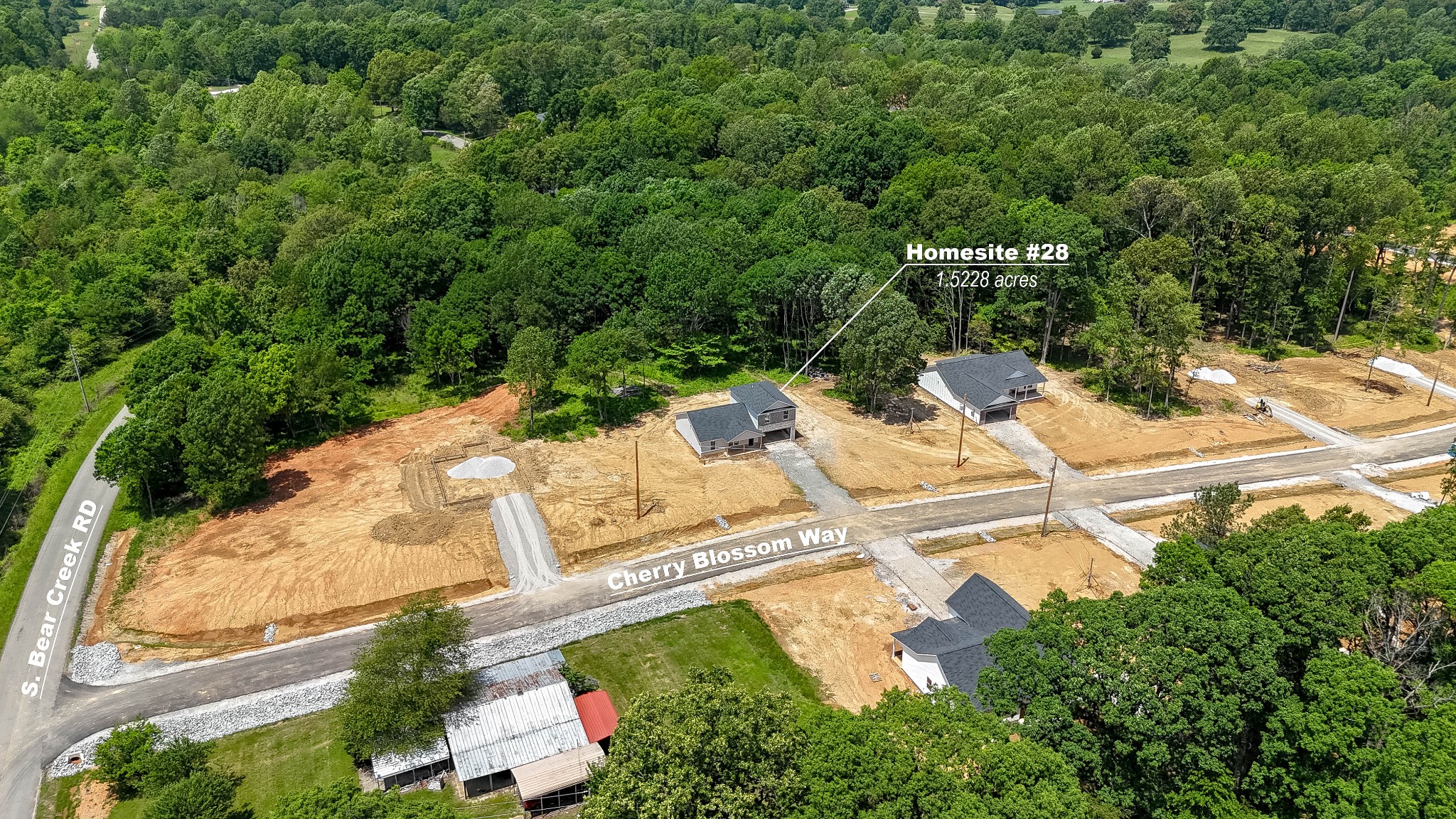 28 Woodland Farms