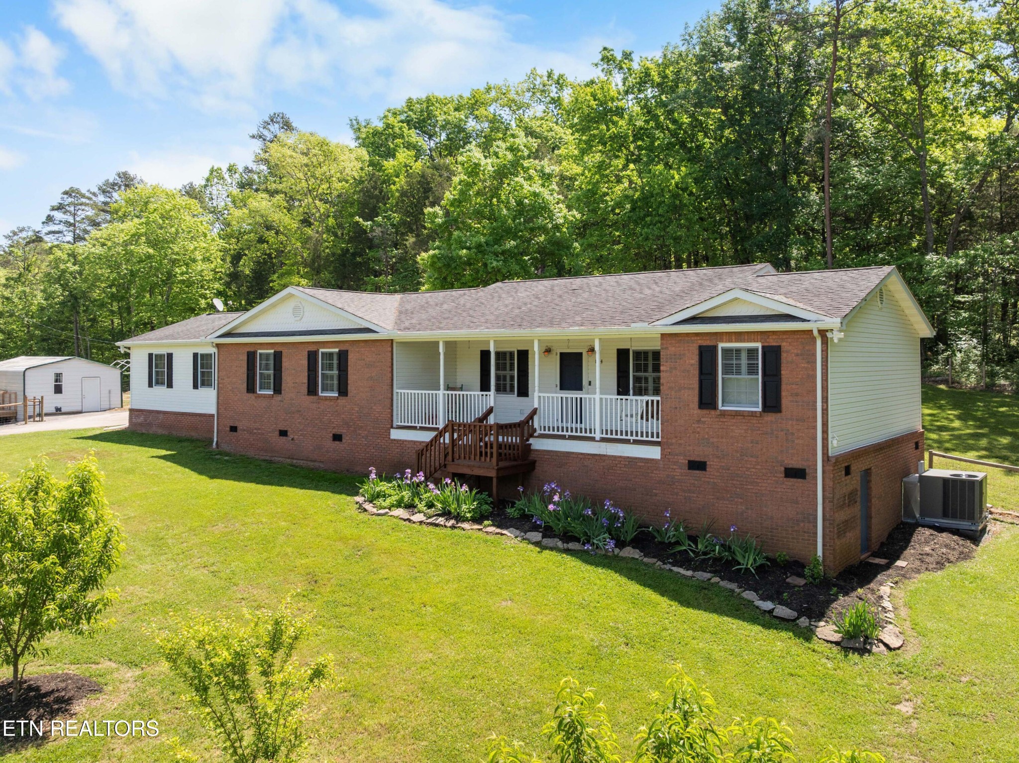 8114 Thorn Grove Pike
