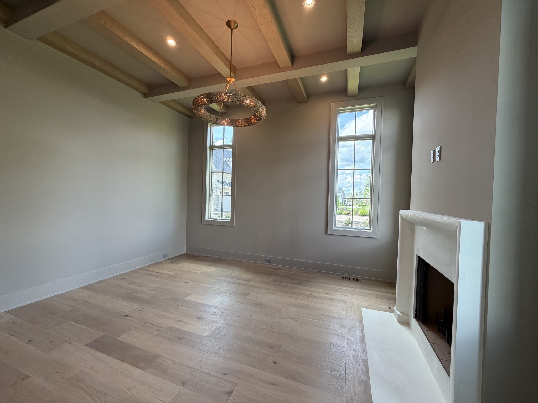 1669 Heartwood Ln