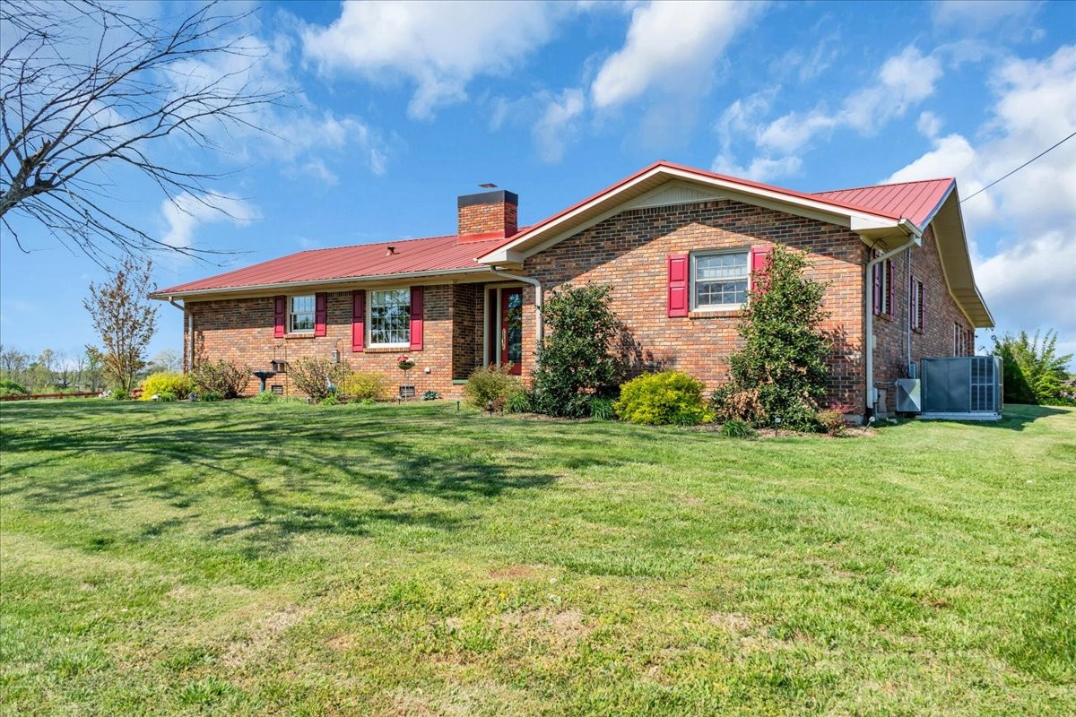 1435 Hennessee Bridge Rd