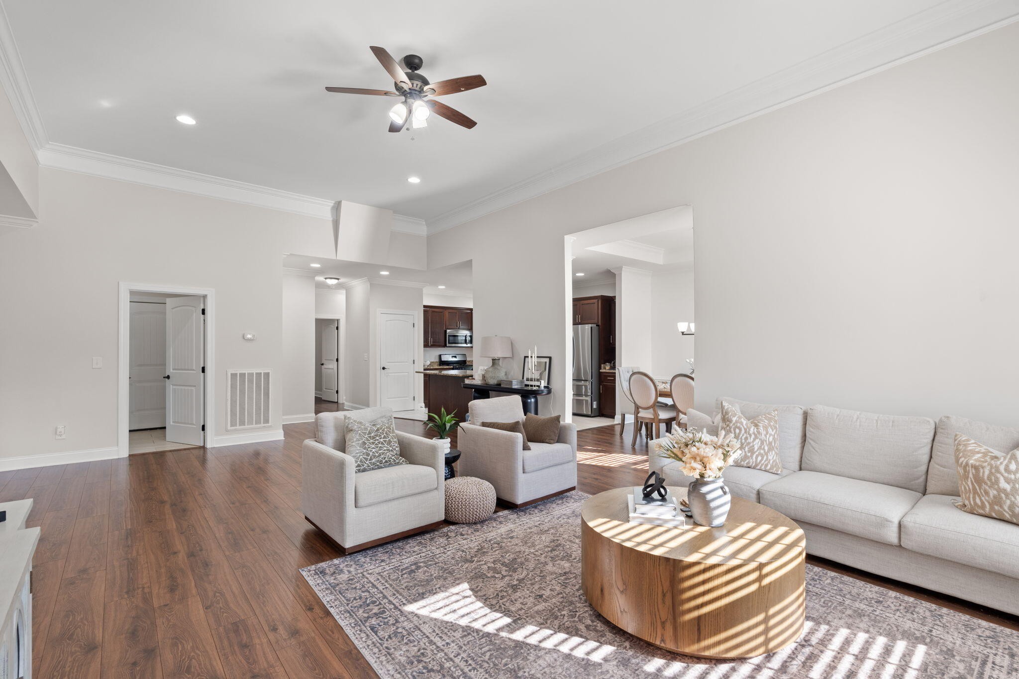 8185 Iris Road
