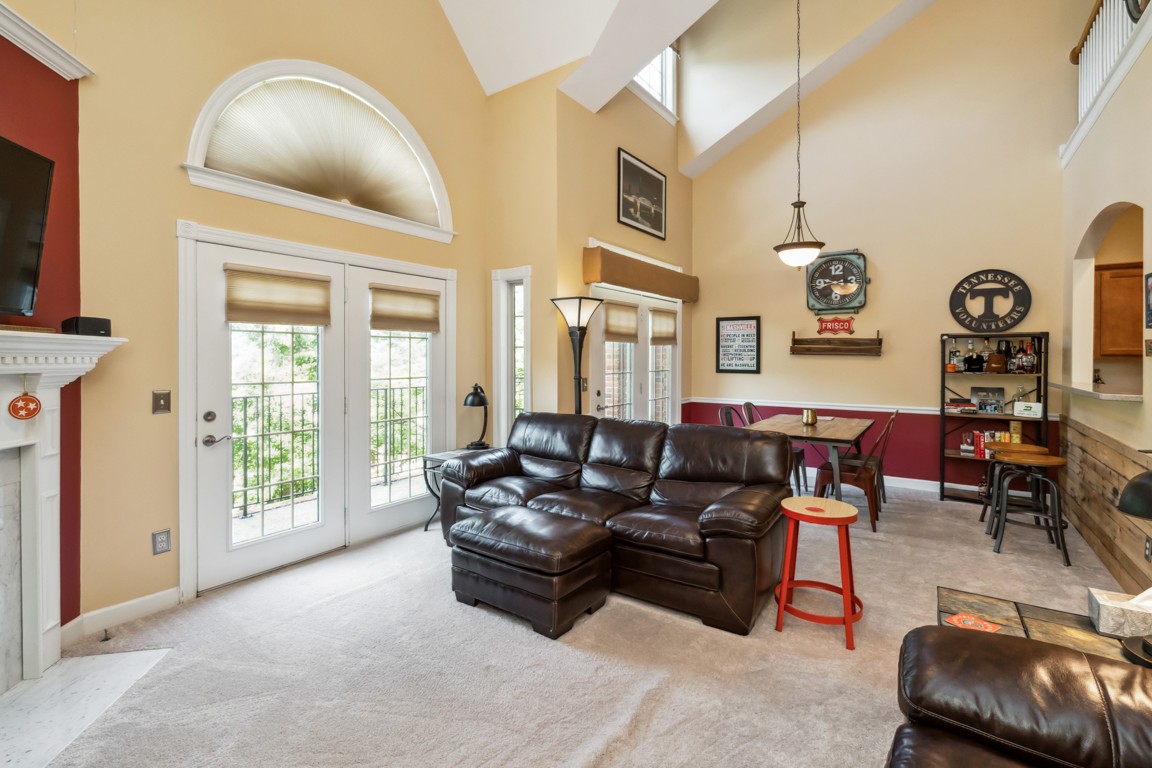 324 Riverstone Blvd