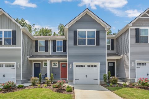 828 Knox Crest Dr Lebanon TN 37090
