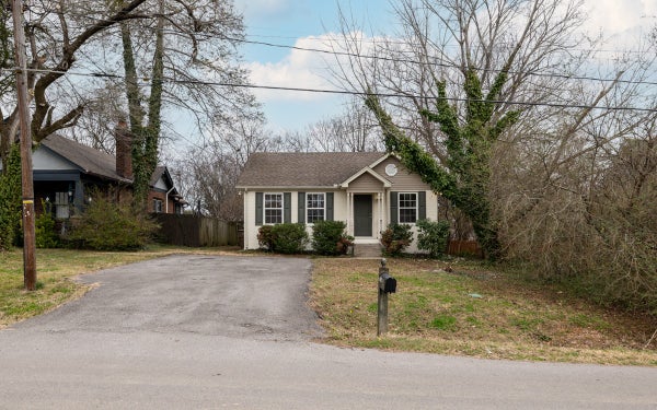 1423B MCALPINE AVE, NASHVILLE, TN 37216 - Image 8be64fa0791f4d827cb542eaa40e4f38/2446671988