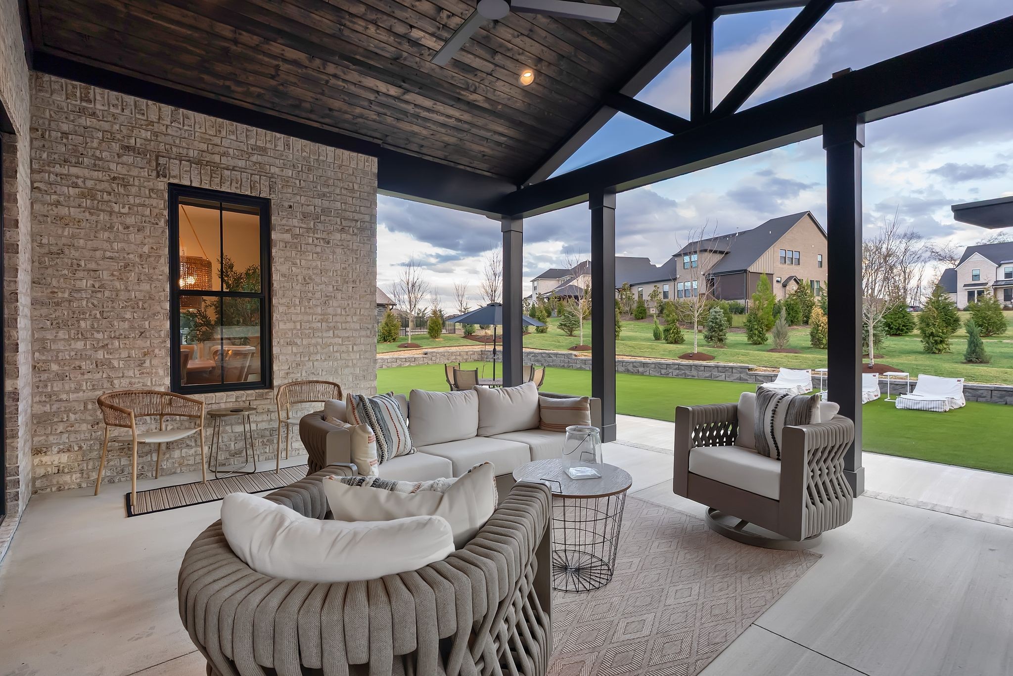 4668 Majestic Meadows Dr