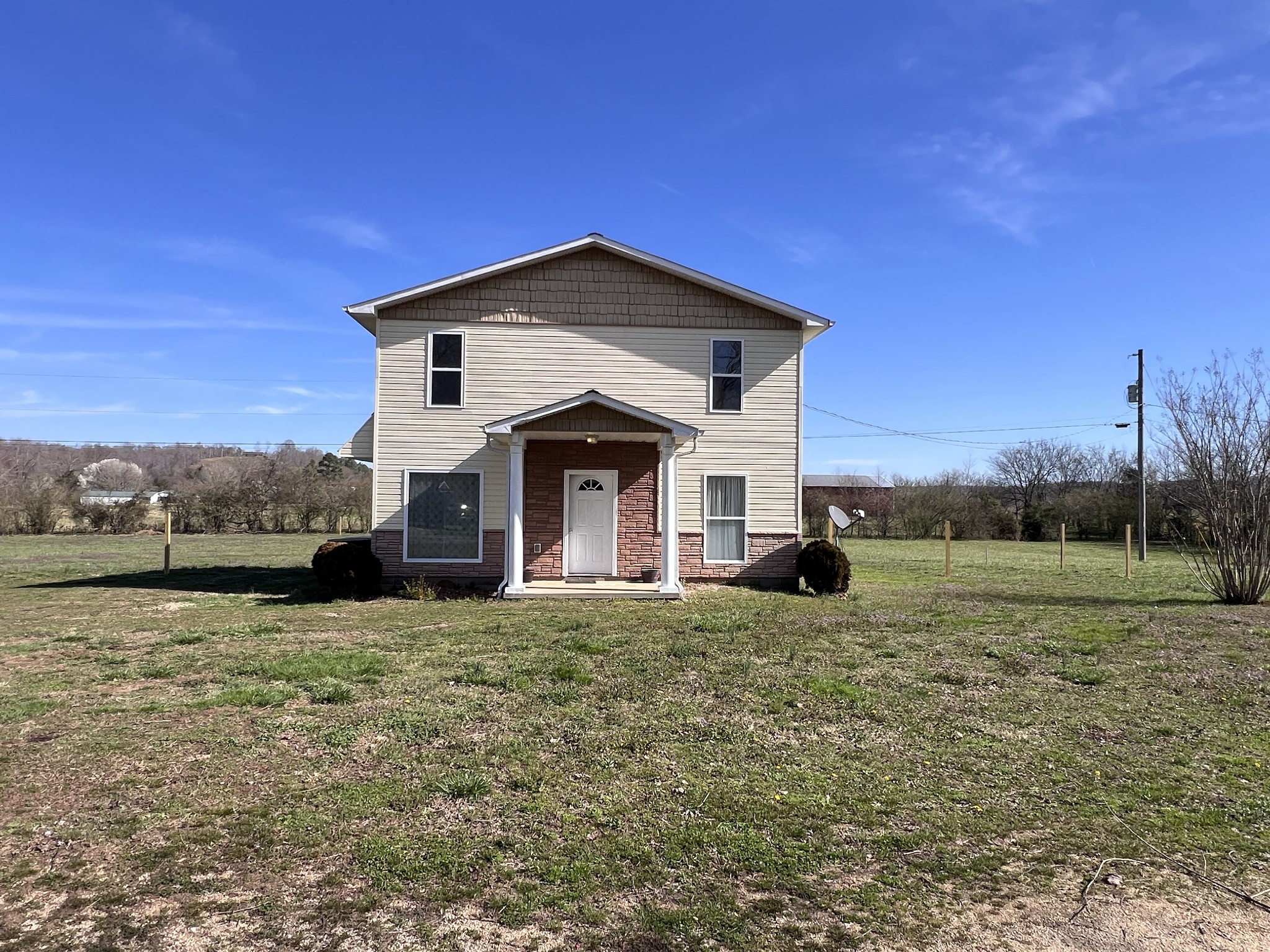 99 Clayton Dr