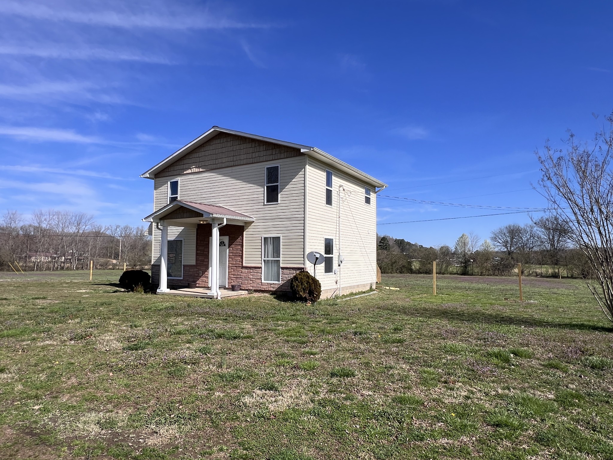 99 Clayton Dr