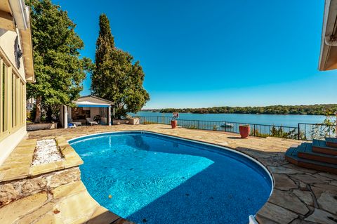 Photo of 102 Bluegrass Cir, Hendersonville, TN 37075 (MLS # 3013457)