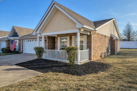 702 Forest Glen Cir Murfreesboro TN 37128