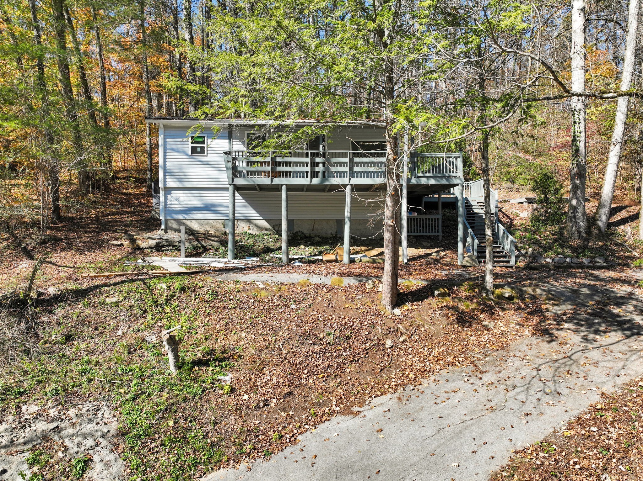 292 Halls Hollow Rd