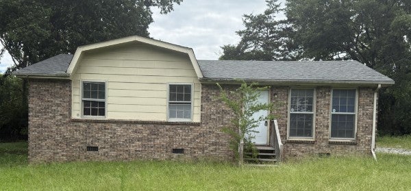 3-bed home at 140 Myatt Dr, Madison, sold October 14, 2026