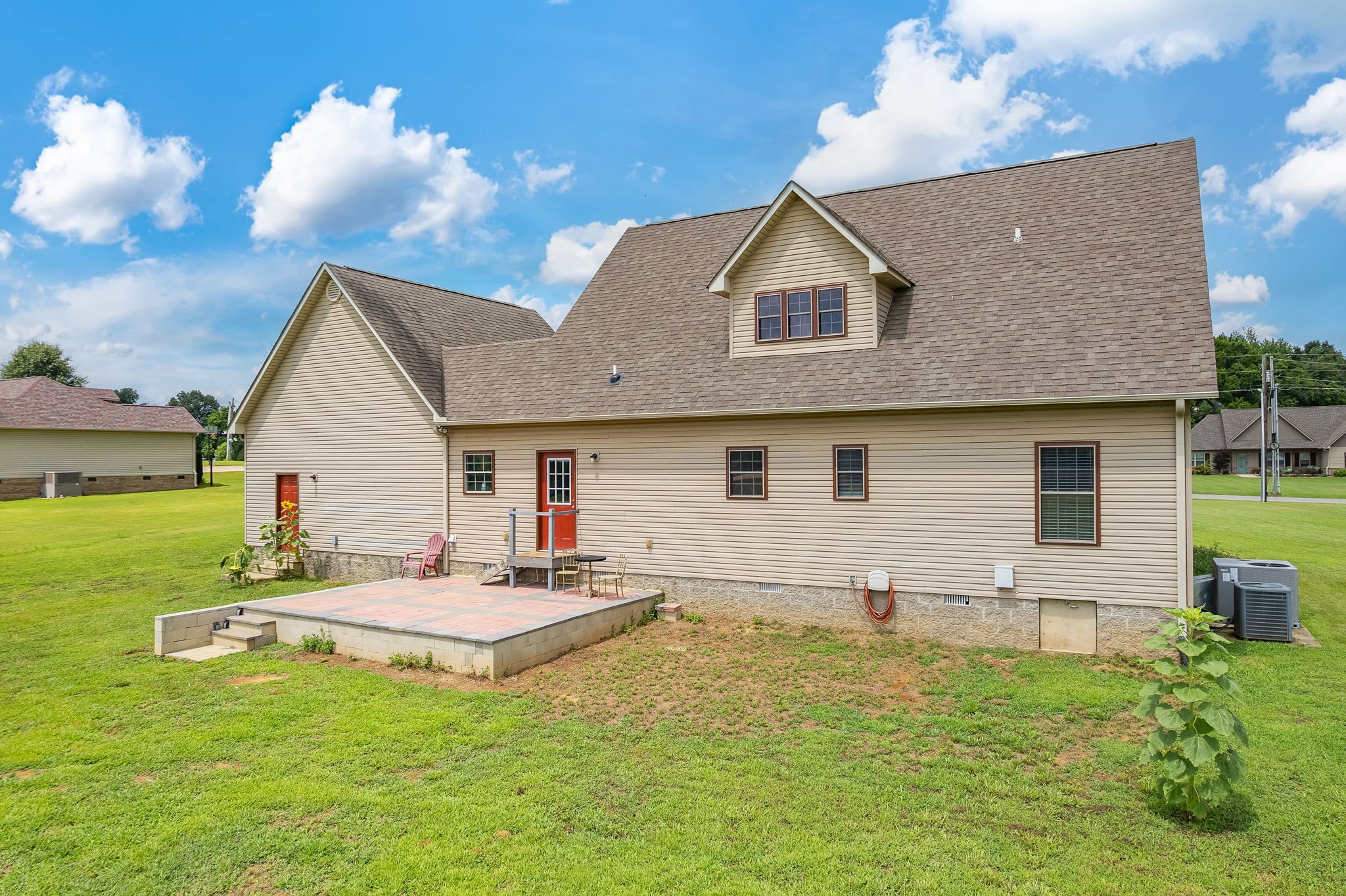 288 Polo Dr - Photo 4