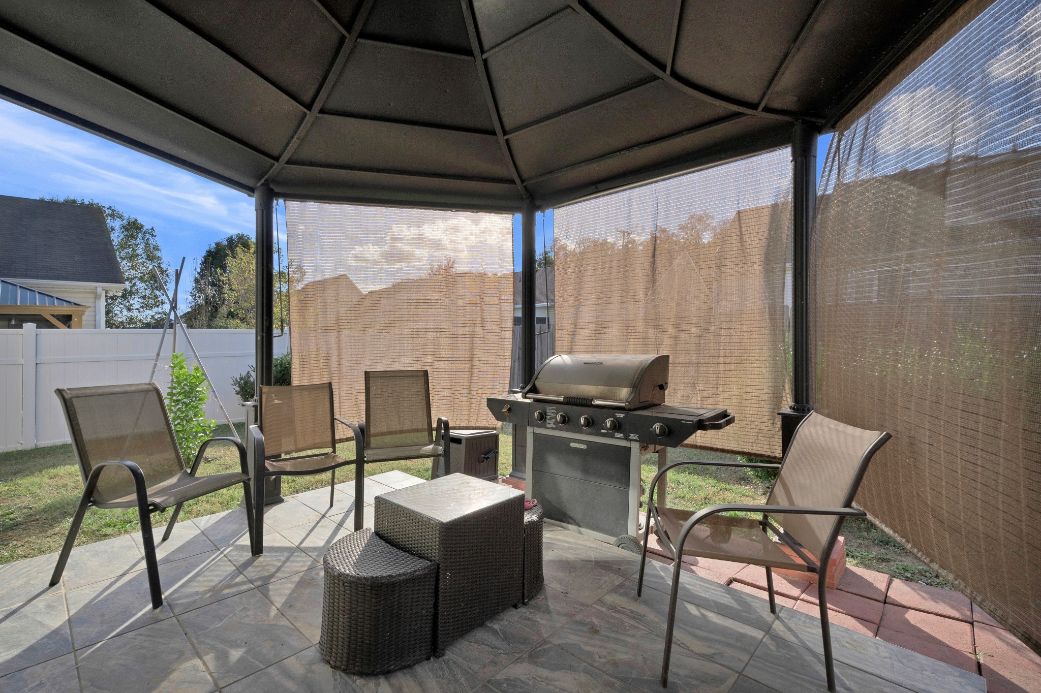 126 Dreville Dr