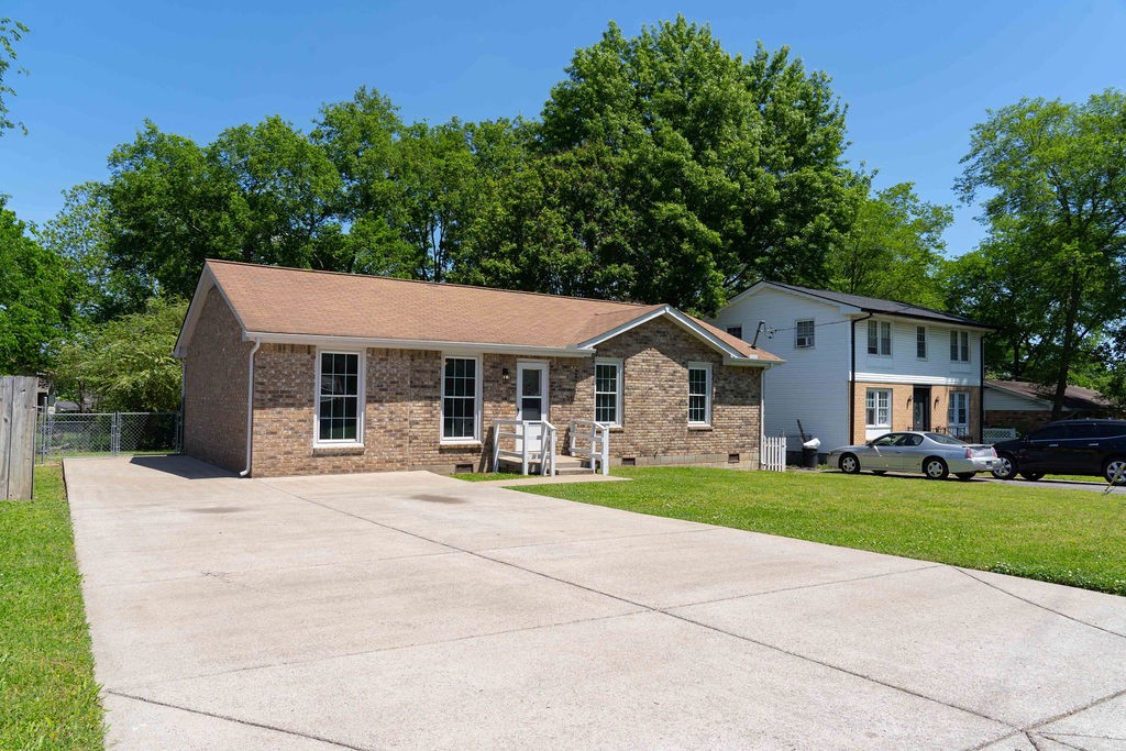 505 Savely Dr
