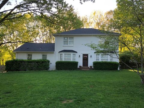 Photo of 216 Pebble Glen Dr, Franklin, TN 37064 (MLS # 3168218)