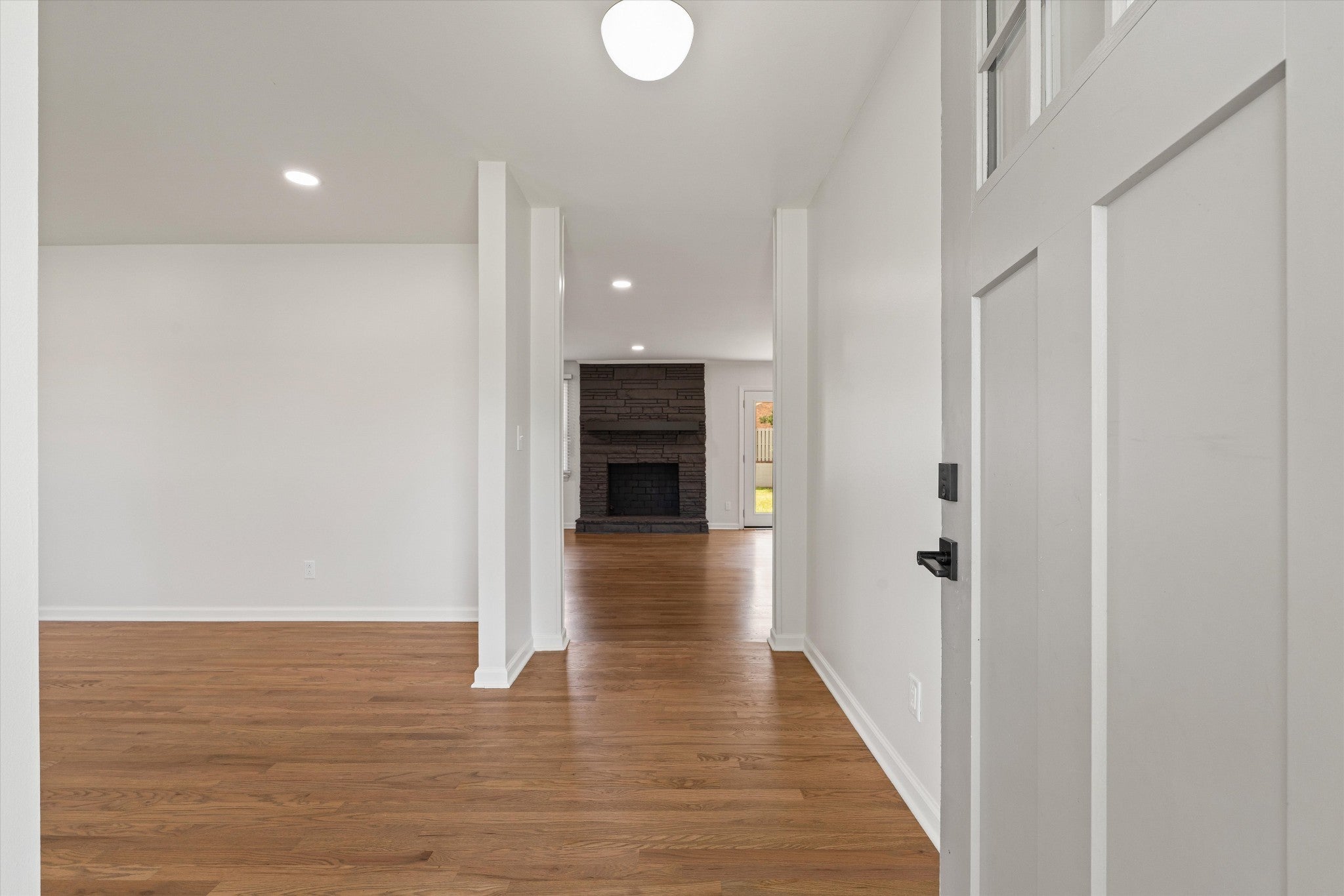 203 Oak Hill Dr