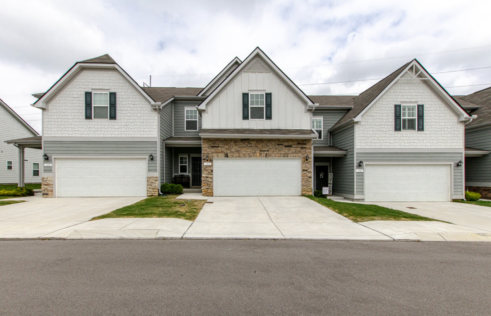120 Townsend Ave