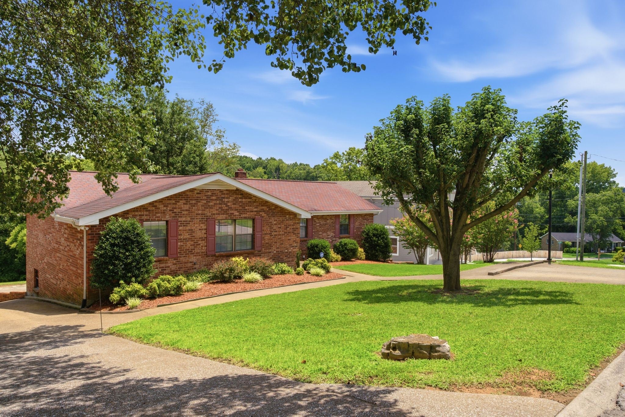 4778 A B Trenton Dr