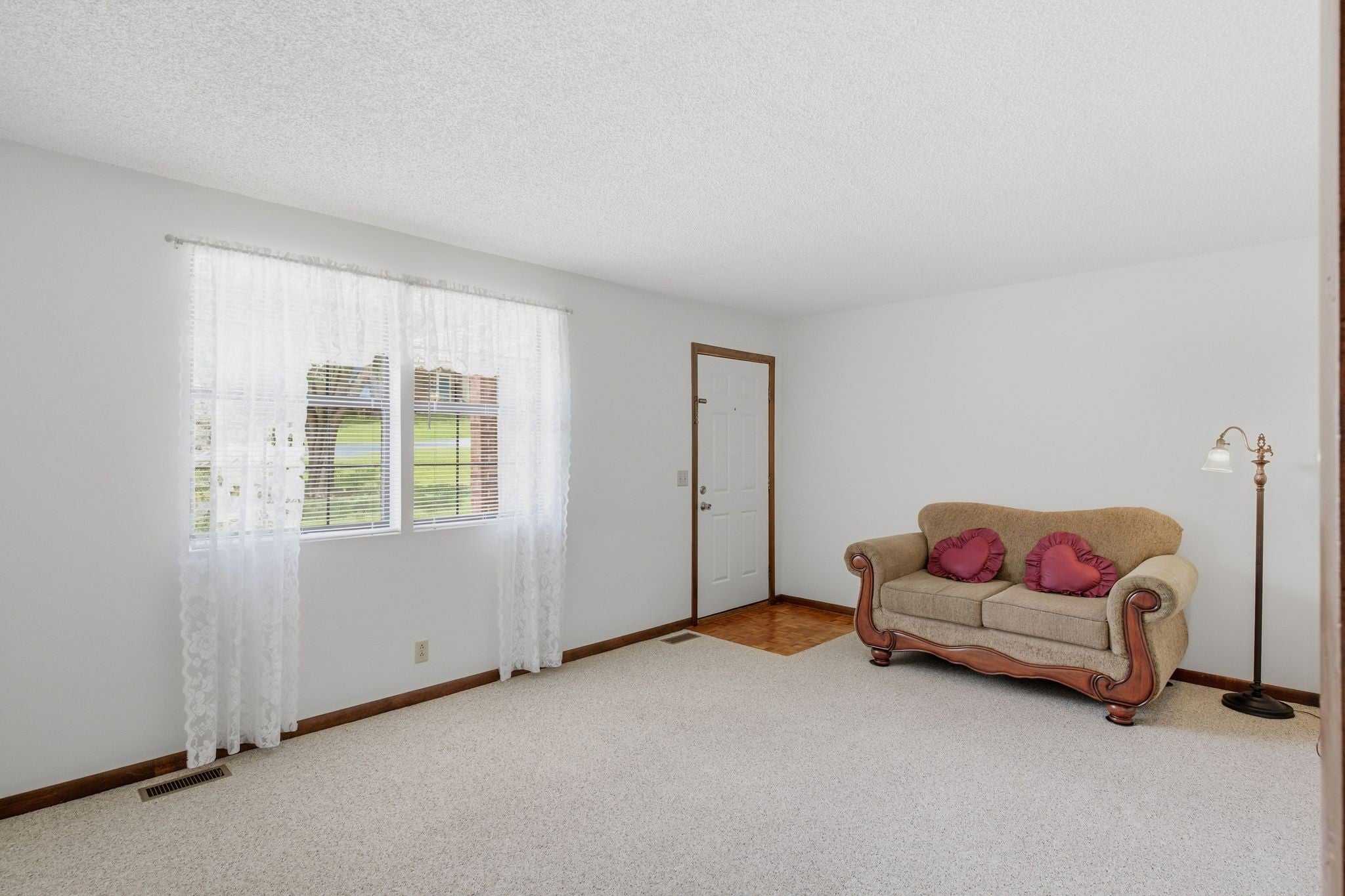 4778 A B Trenton Dr