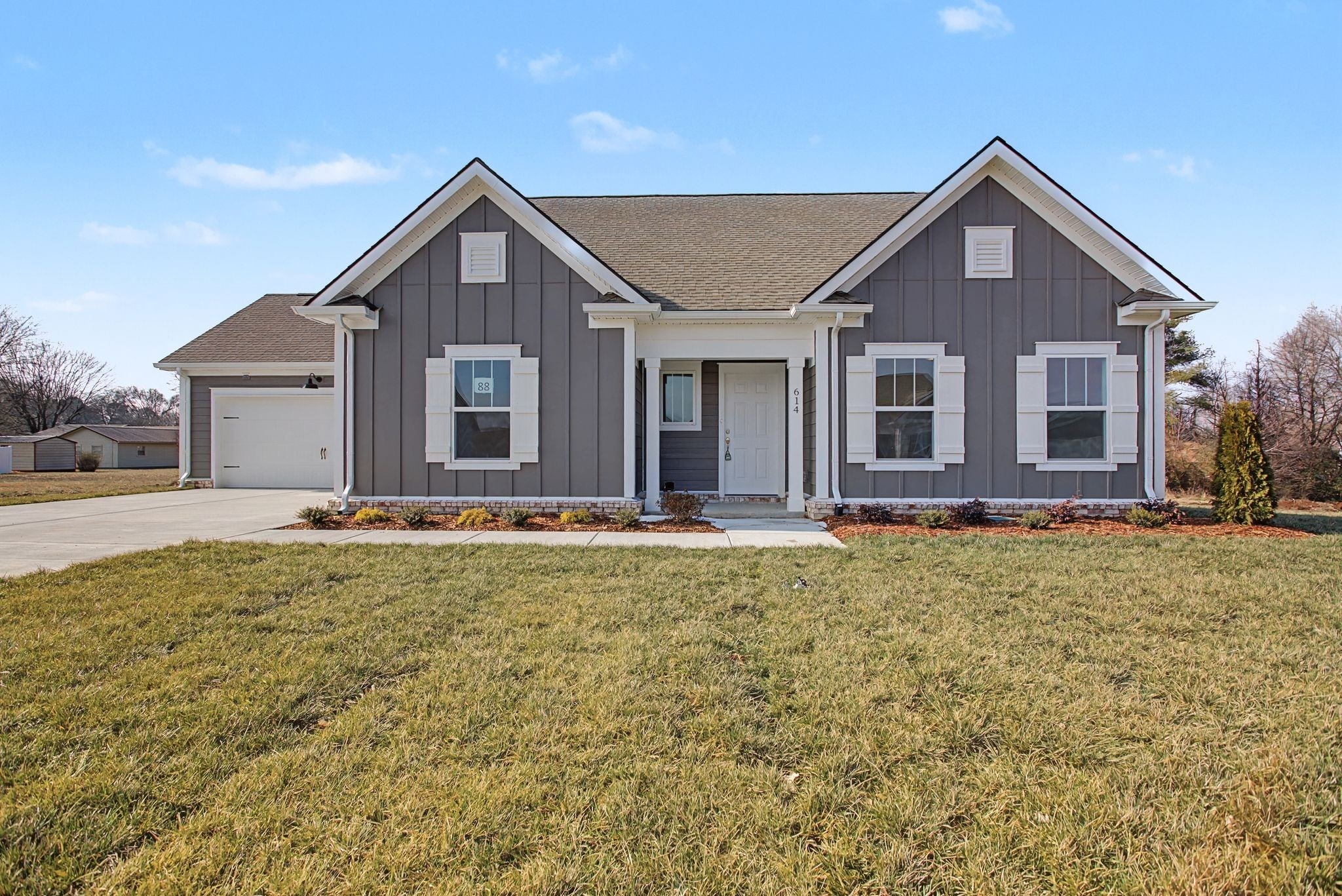 614 Brookside Dr