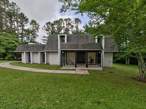 7 East Ln Fayetteville TN 37334