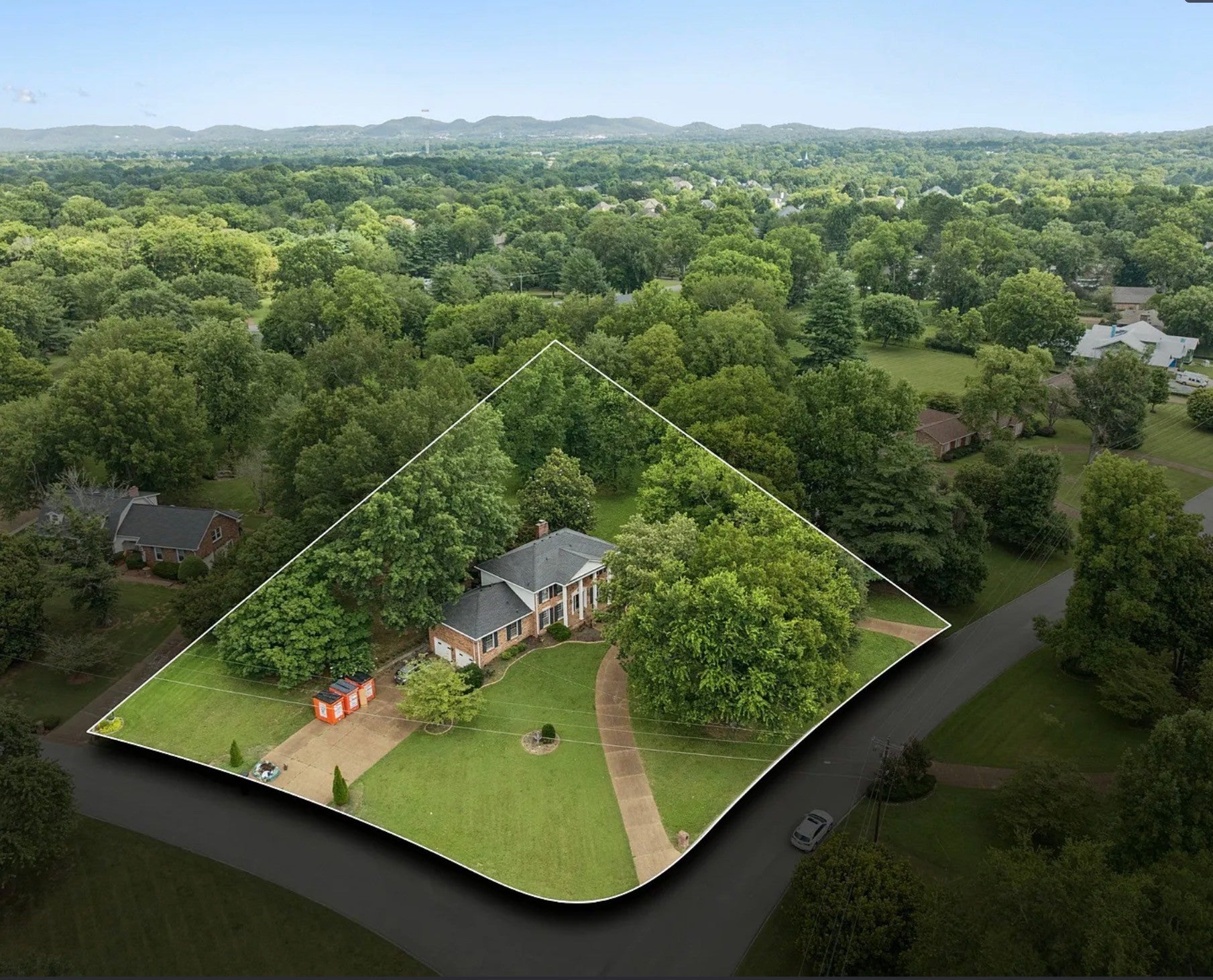1415 Devens Dr - home for sale