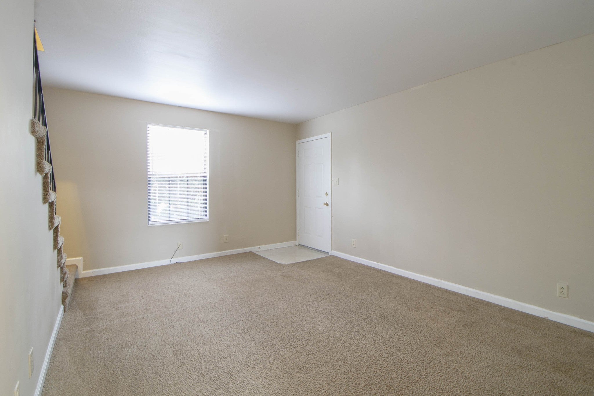 1601 Minglewood Drive 4