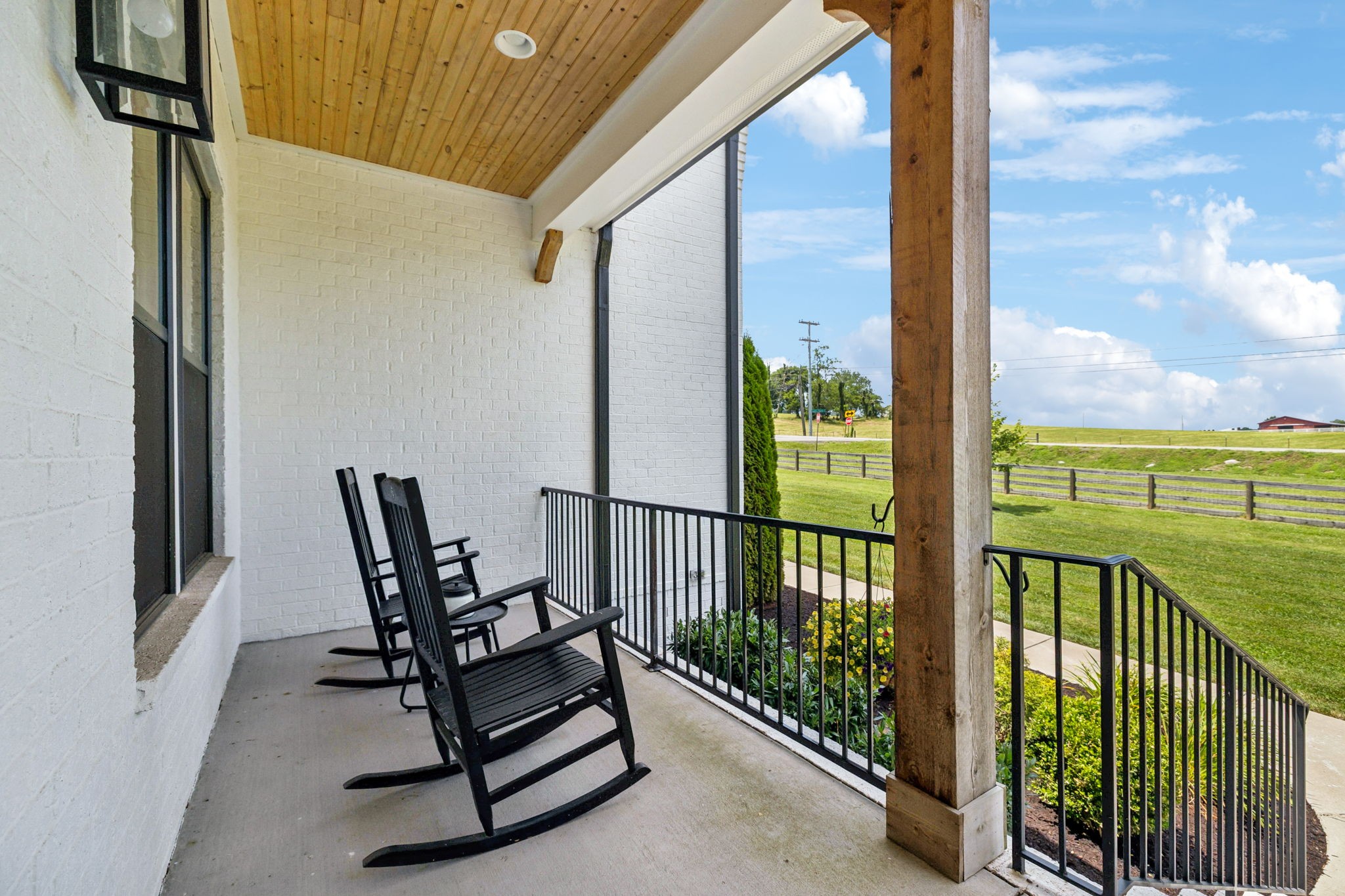 2600 Country Haven Drive
