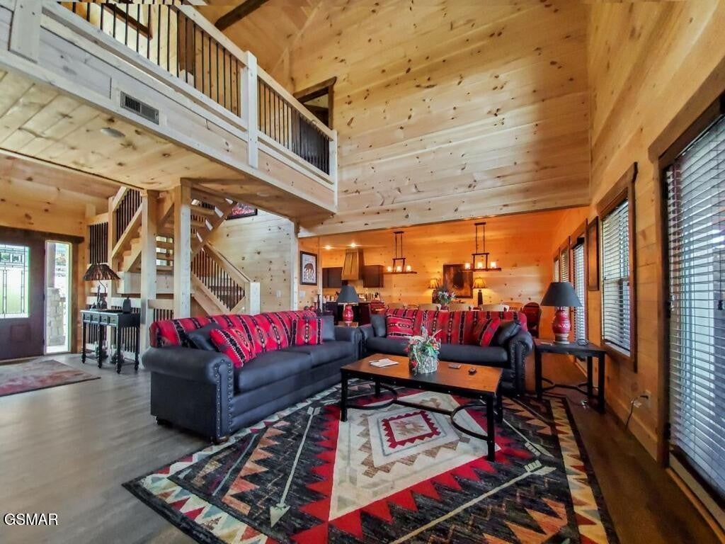605 Wiley Oakley Drive