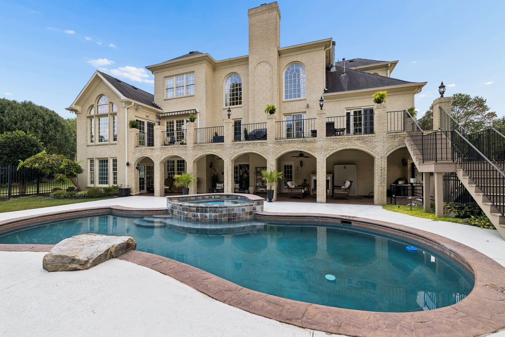 6210 Belle Rive Dr
