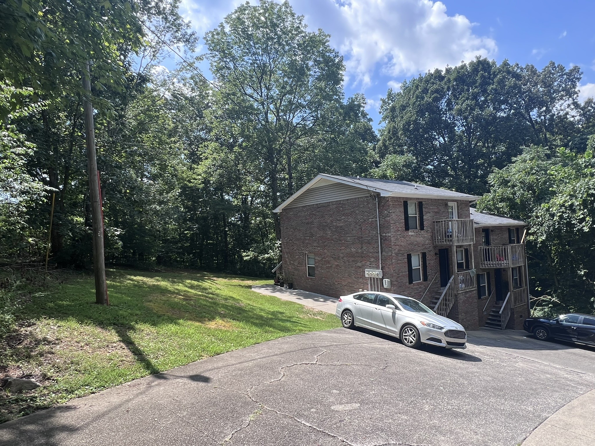 470 Martha Ln
