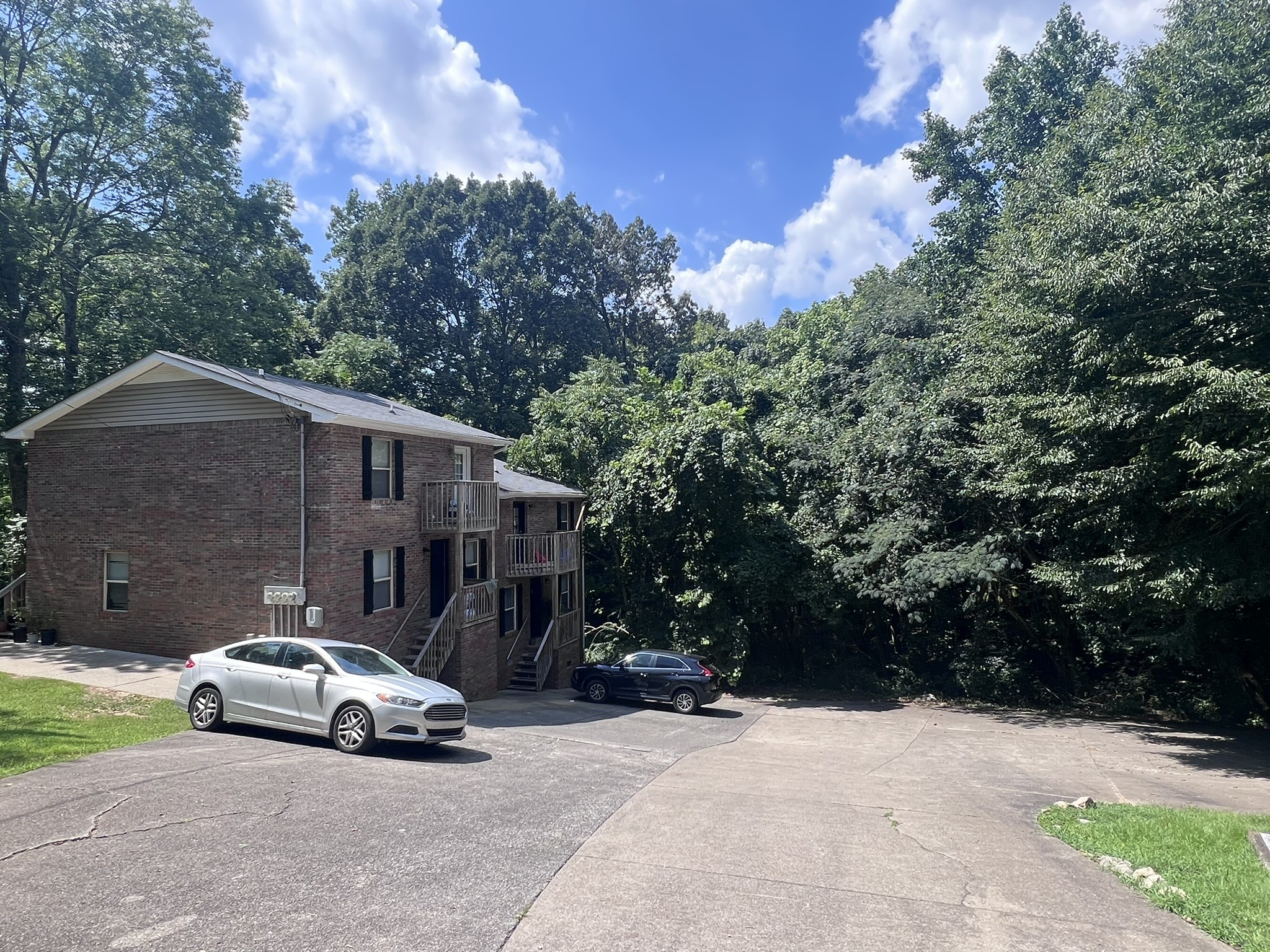 470 Martha Ln