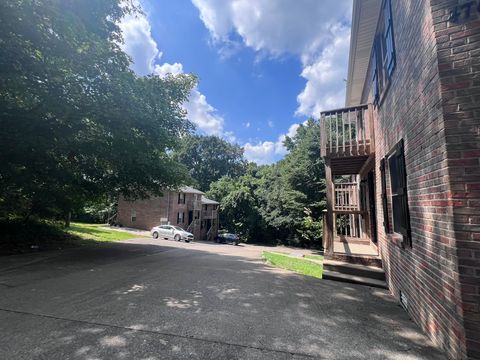 470 Martha Ln Clarksville TN 37043